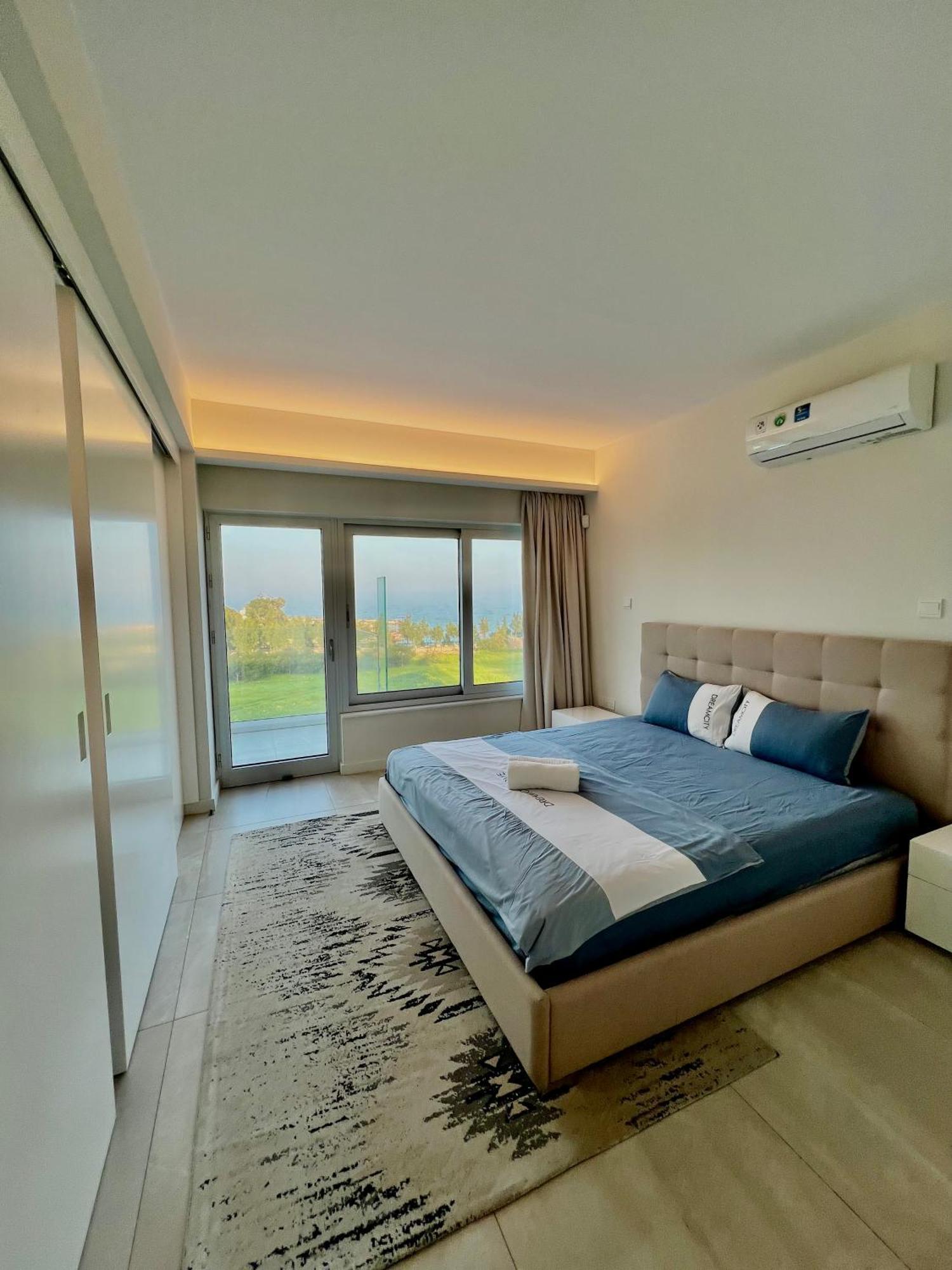 Emerald Suites Protaras Quarto foto